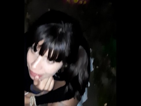 ❤️ सडकमा मिठाईको बदलामा लिंग सुन्निने ☑ ne.xlxxporno.ru मा ️❤